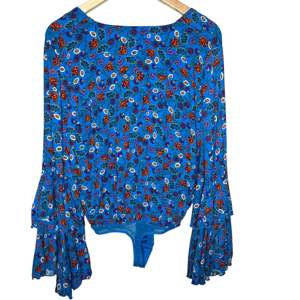 Free People Blue Floral She's Dainty Bodysuit Size Small NEW - Picture 7 of 11